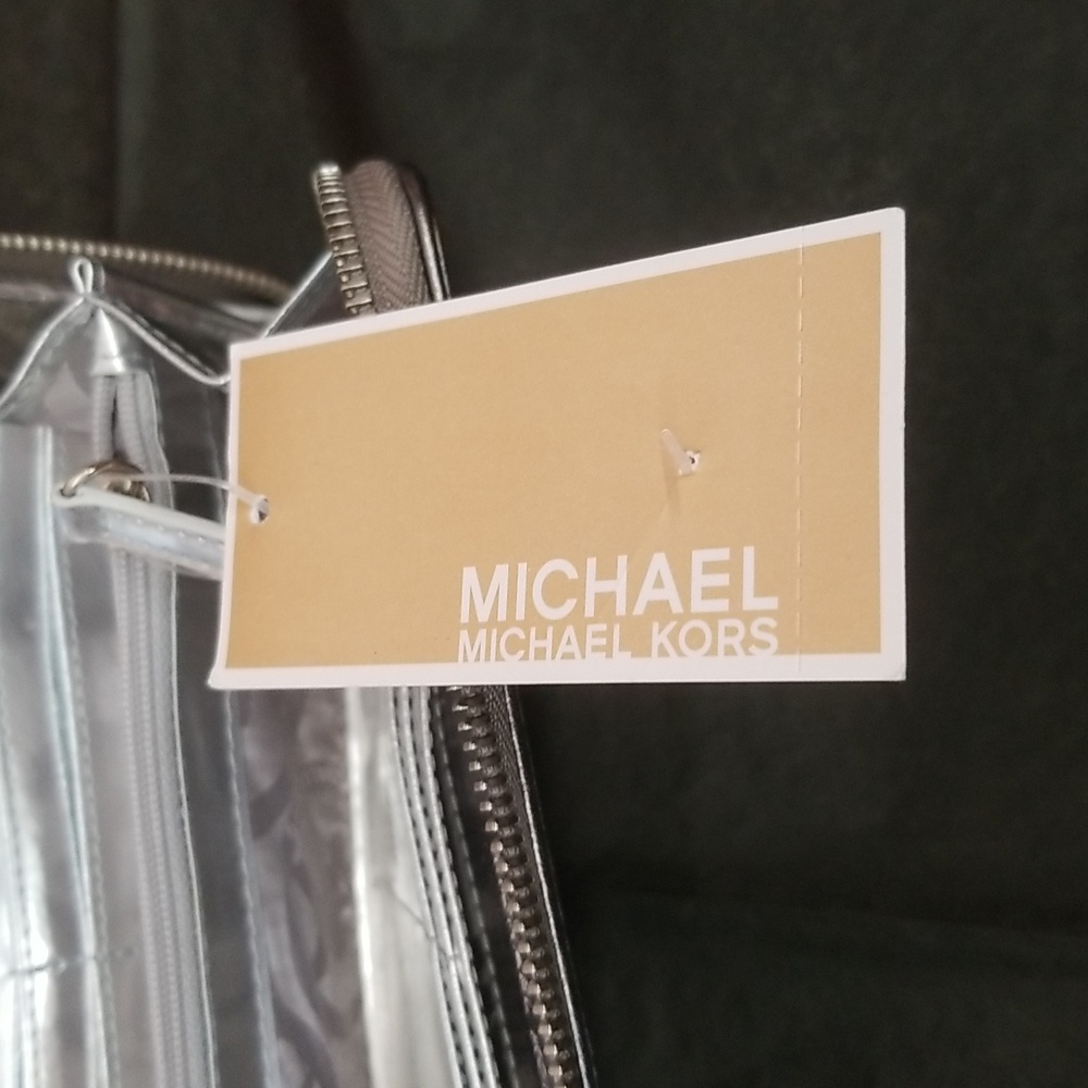 Michael Kors Metallic Silver Wallet - Picture 8 of 11